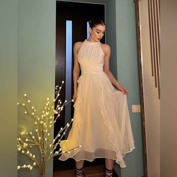 SINCETHEN Timeless Sleeveless Cream Ruffled Tiered Maxi Midi Dress S XS Bridal - Picture 4 of 16